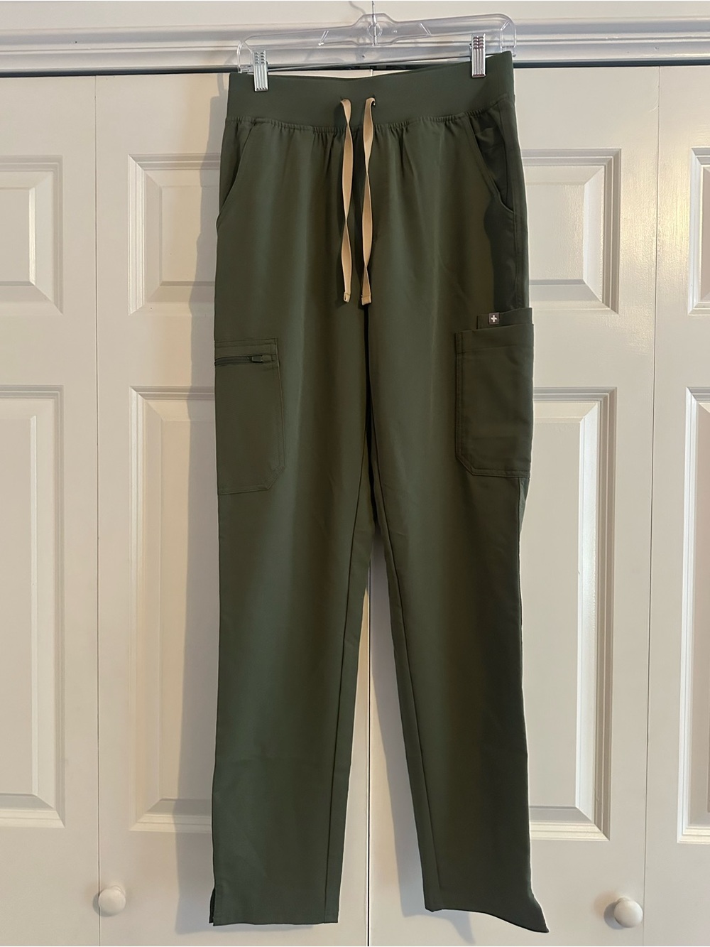 Figs Women's Olive Drawstring Cargo Joggers with Tan Drawcord